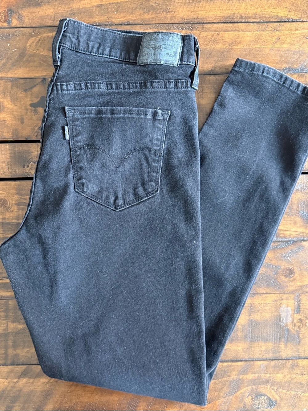 Levi’s 311 Shaping Skinny Jeans, Women’s Size 31